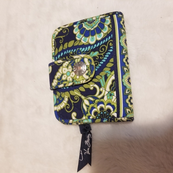 Vera Bradley Floral Wallet - Picture 3 of 9